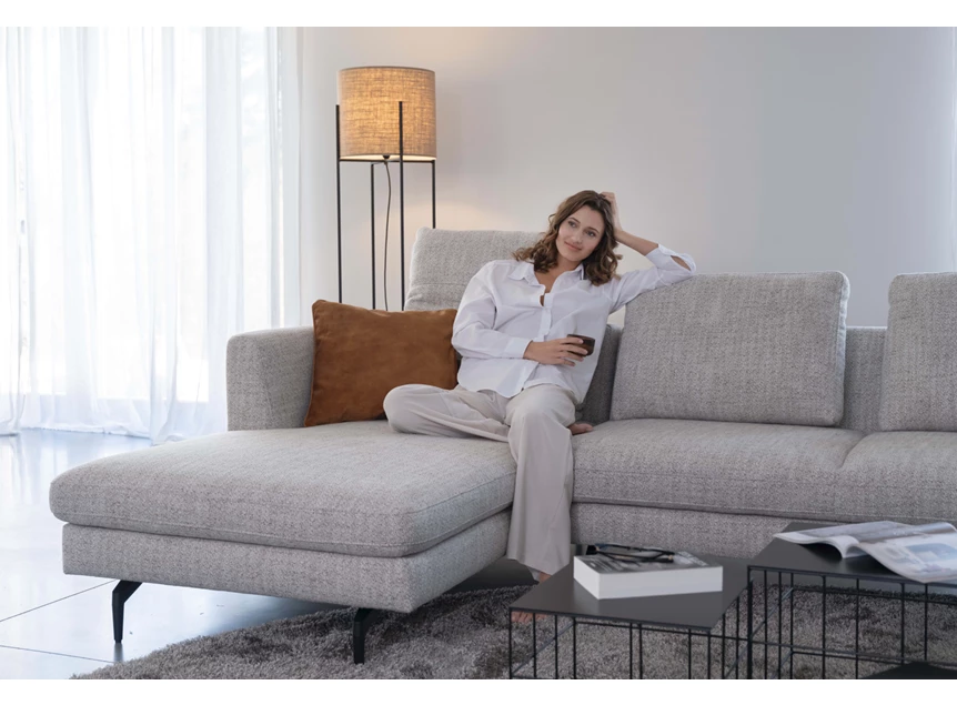 Longchair Hoeksalon August stof greige Moome by Indera