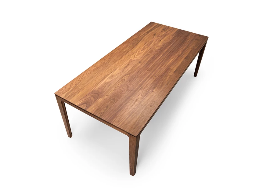 Bovenkant Eettafel Savannah massief hout walnoot olie Kluskens