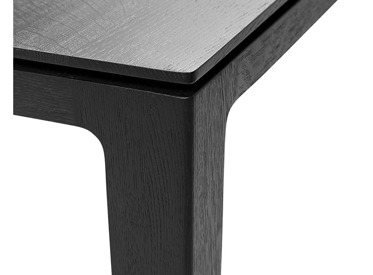 Bladrand Eettafel Savannah massief hout eik zwart Kluskens