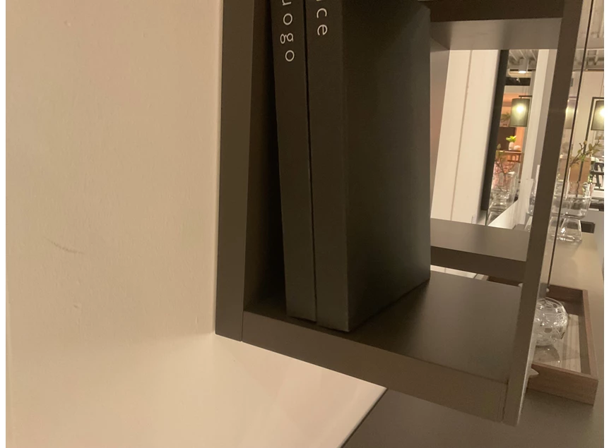 Detail Wandkast Fiction boekenrek matte lak grafiet Capod'Opera