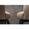Detail Lage barstoel Chena stof beige houten poot Passe Partout