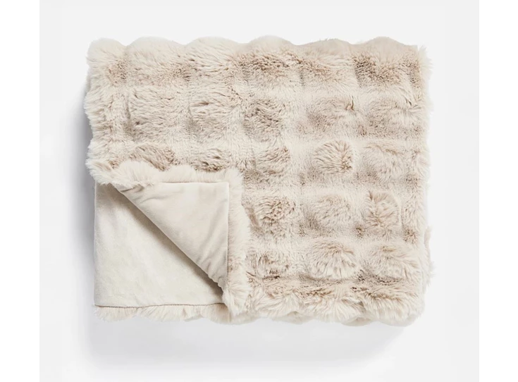 Pom rabbit fur plaid- zand- 150*200