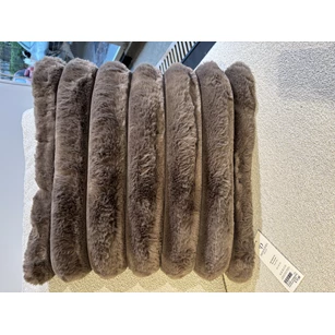 Rib rabbit fur sierkussen- taupe/grijs- 50*50