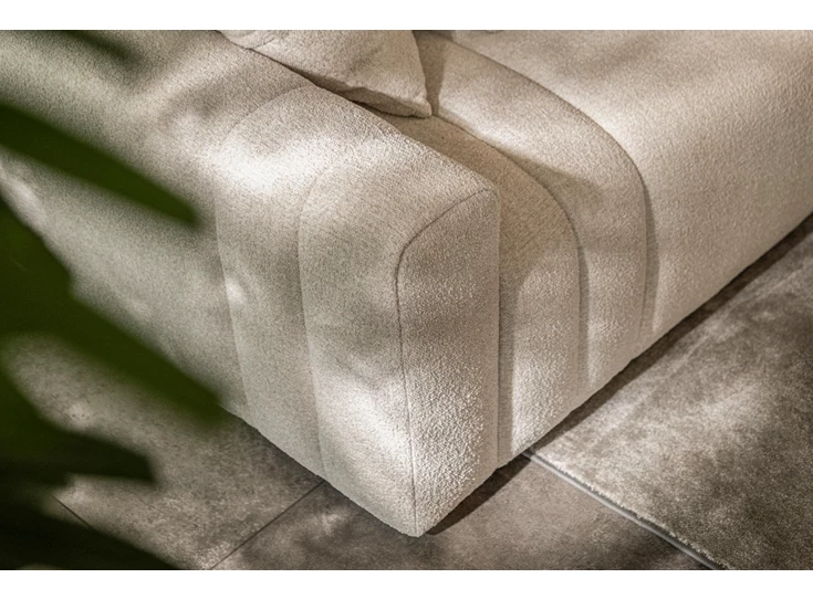 Armleuning Hoeksalon Xavio brede longchair stof beige Passe Partout