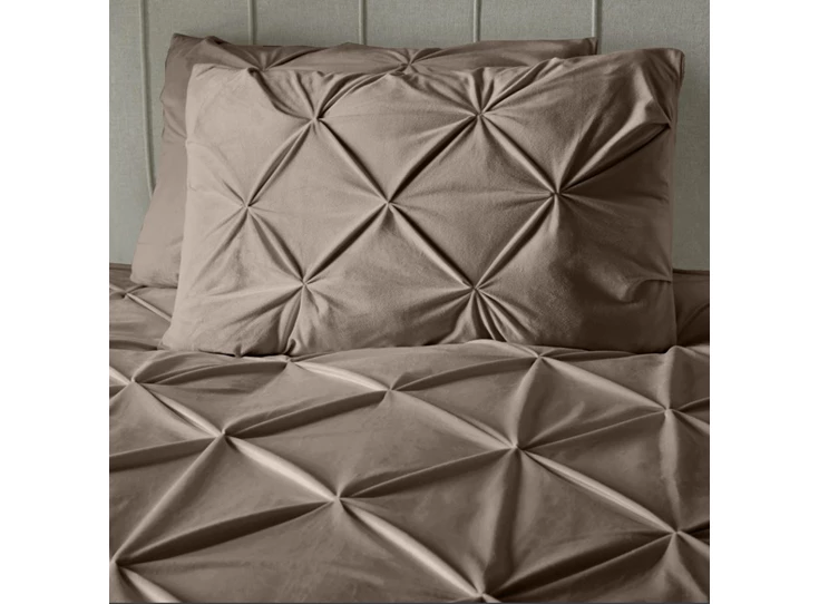 Pintuck velvet- taupe- 140*220- detail