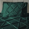 Pintuck velvet- groen- 140*220- detail