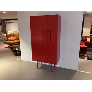 Barkast Centrotrentacinque lak rood Capod'Opera
