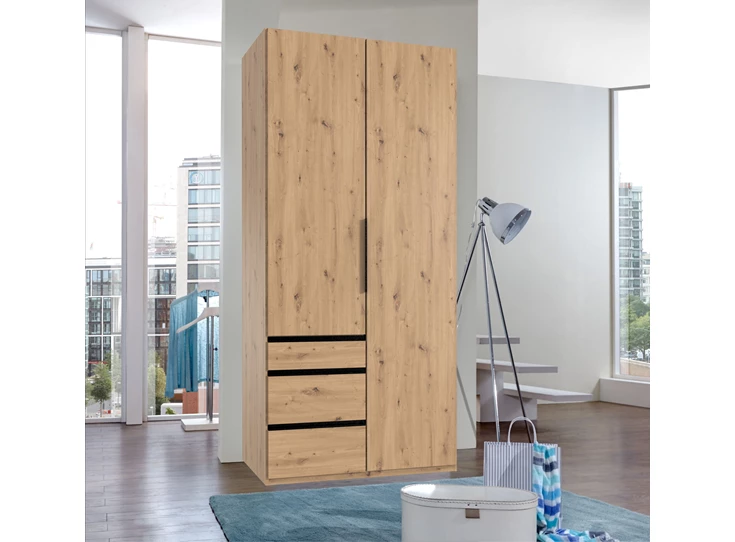 level36black A G12 476 Milieu.jpg