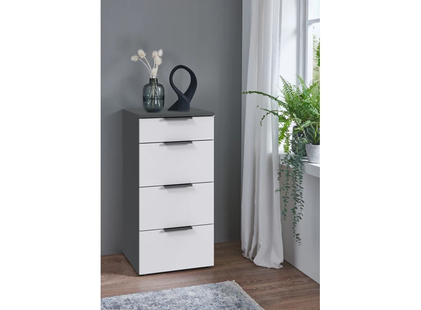 level36black A F93 690 Milieu.jpg