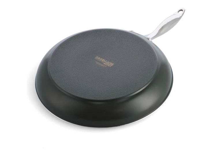 DK PAN 28CM onderkant