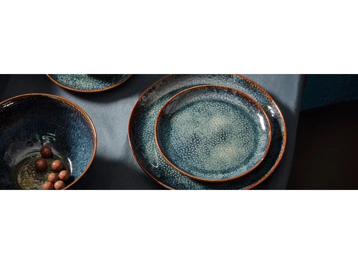 840165 Diep bord 21,5xH5cm saffier Mielo detail