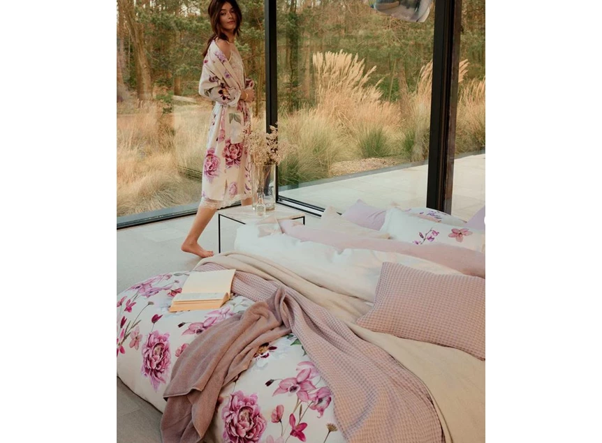 Violet Garden- lits-jumeaux- 240*220- offwhite- sfeerbeeld