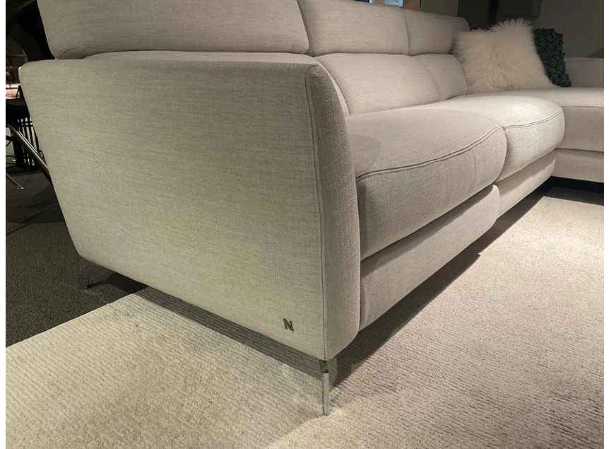 Armleuning Salon Stan 3035 met longchair en relax stof wit Natuzzi Italia