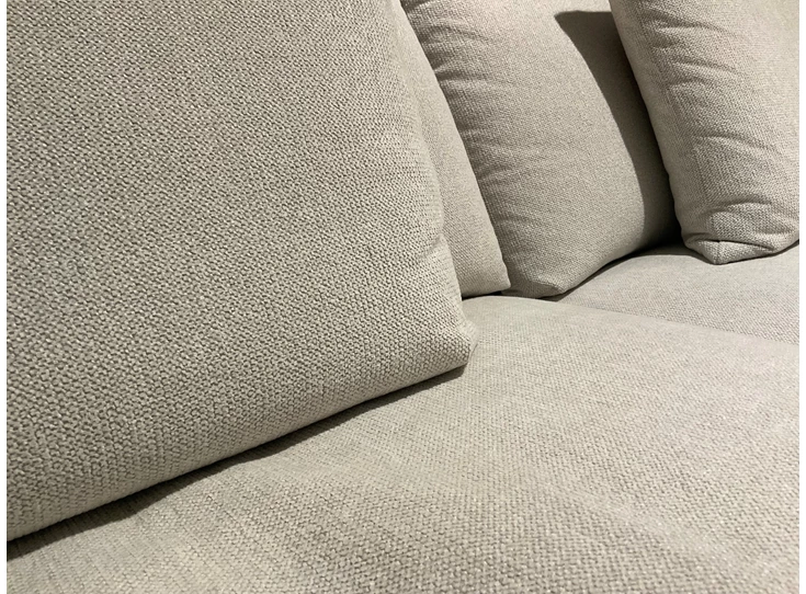 Detail Salon Freestyle met longchair stof wit linnen Leda