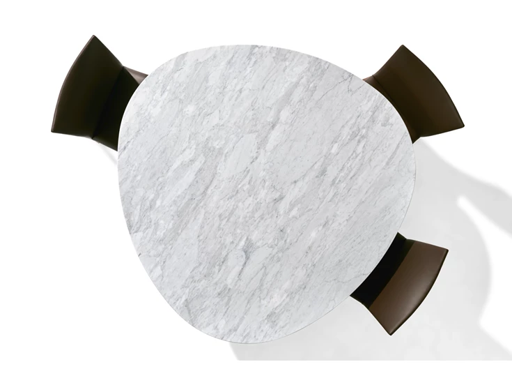 Bovenkant Eettafel Trilope 1540 stone calacatta organisch natuursteen poot noot Draenert