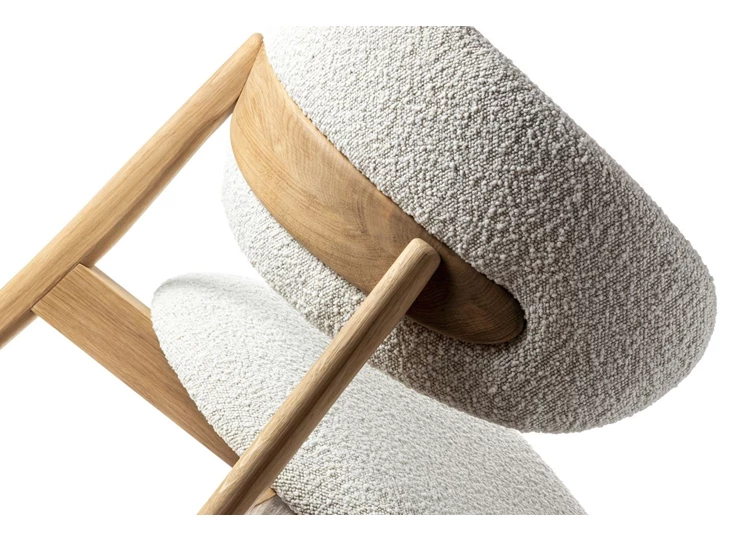 Detail Eetkamerstoel Capri massief naturel eik Estetica Home