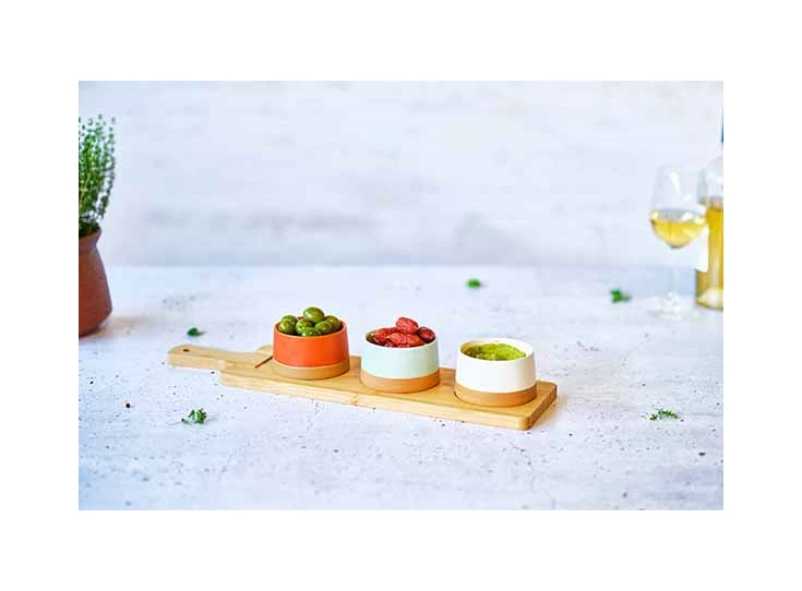 Dela aperoset -4stuks-serveerplank 48*12 + 3bowl Ø9,5*5,5 sfeerbeeld