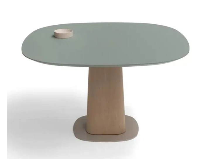 Eettafel Storq vierkant afgerond centrale poot Bree's New World