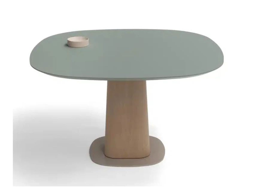 Eettafel Storq vierkant afgerond centrale poot Bree's New World