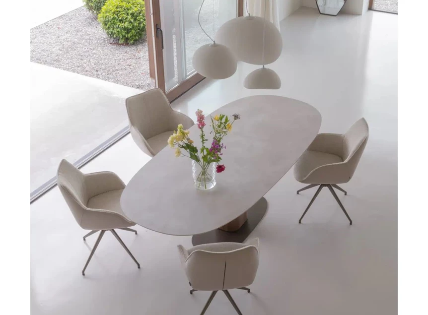 Bovenkant Eettafel Storq superellips centrale poot Bree's New World