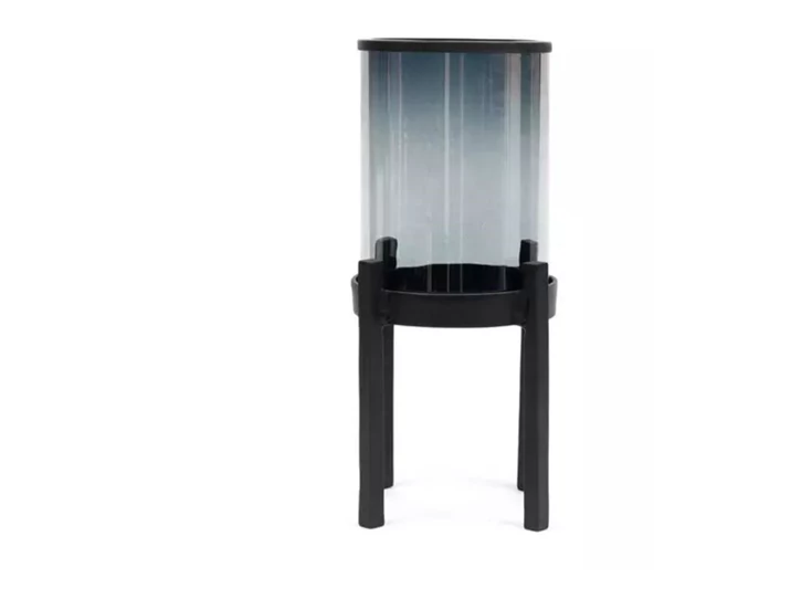 Lincoln Hurricane On Stand