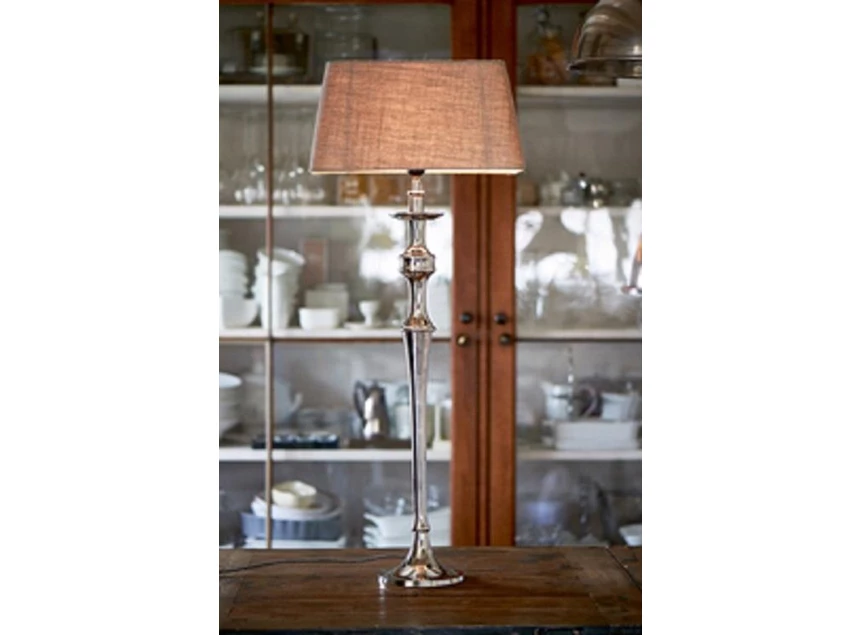 Lakeview Lamp Base- Tafellamp- Metaal- sfeerbeeld