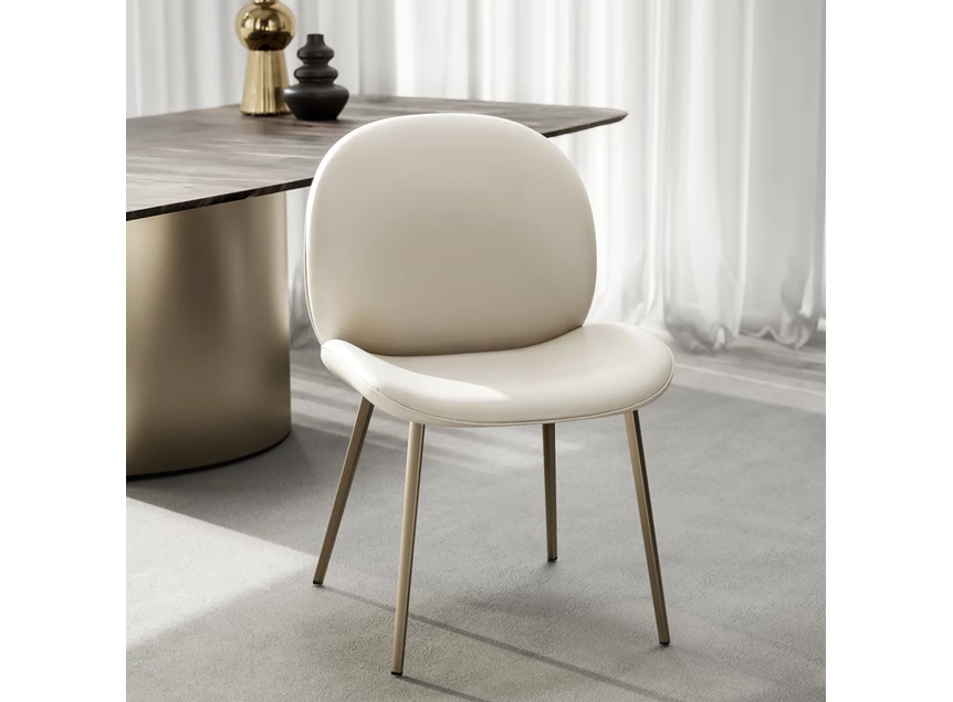 Detail Eetkamerstoel Cobe 2065 leder beige Draenert