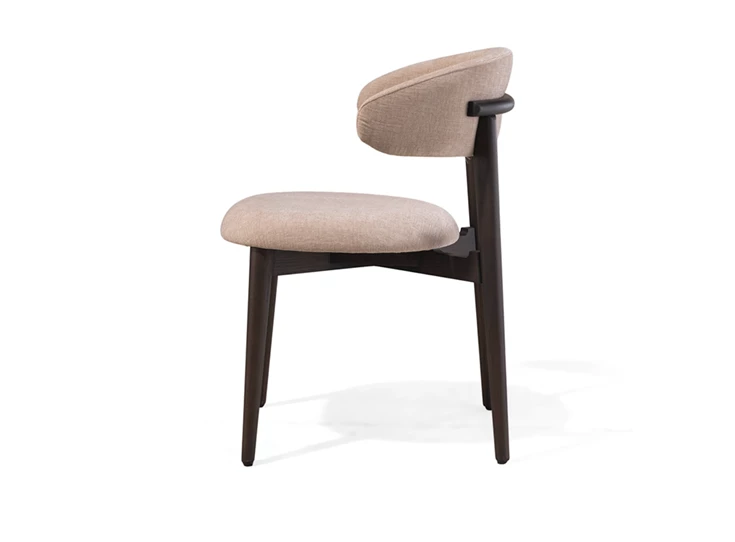 Zijkant Armstoel Isu donker eik hout Crest Tables to Love Karat