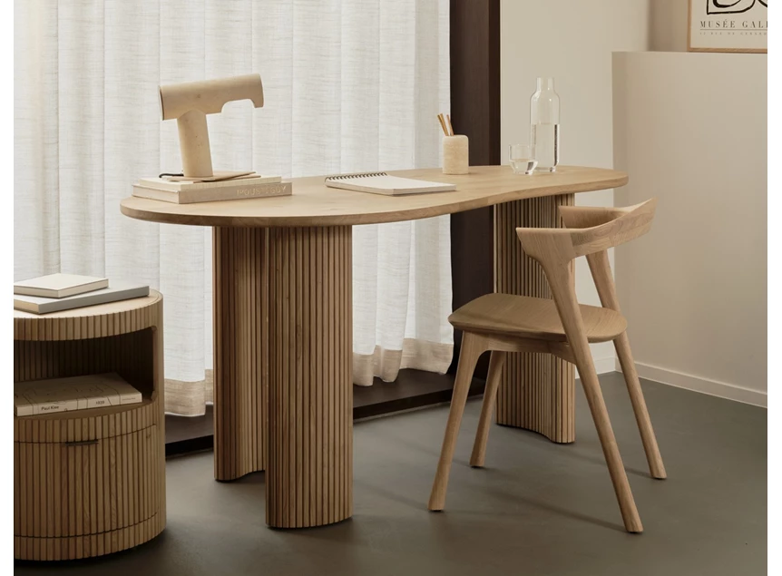 Sfeerfoto Bureau Oak Boomerang Desk 50794 Ethnicraft