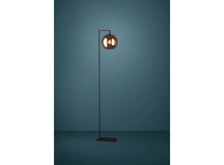 Cordoba staanlamp zwart/koperkleuren sfeer