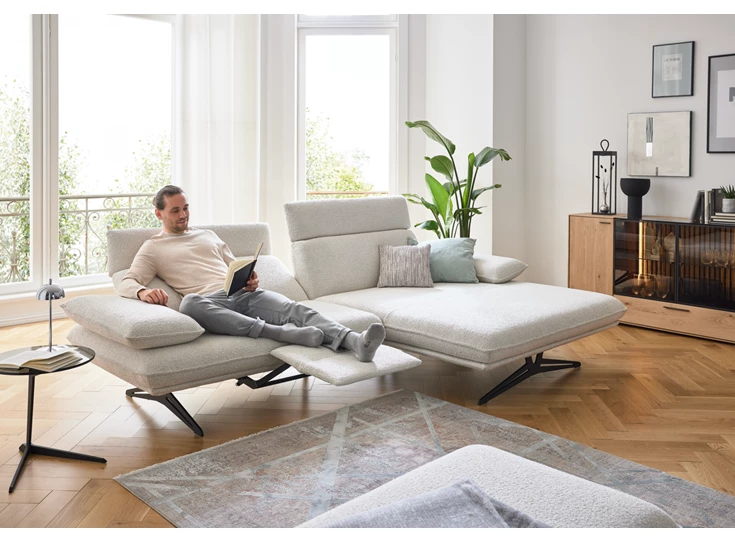 Relaxfunctie Zetel MR 455 met longchair stof wit Koinor Musterring