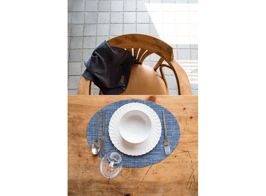 Placemat embossed oval stone blue sfeer