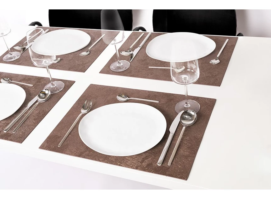 Placemat feather copper sfeer.jpg