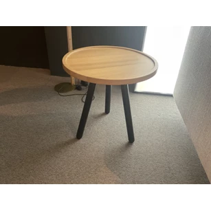 Bijzettafel Jon met dienblad Moome