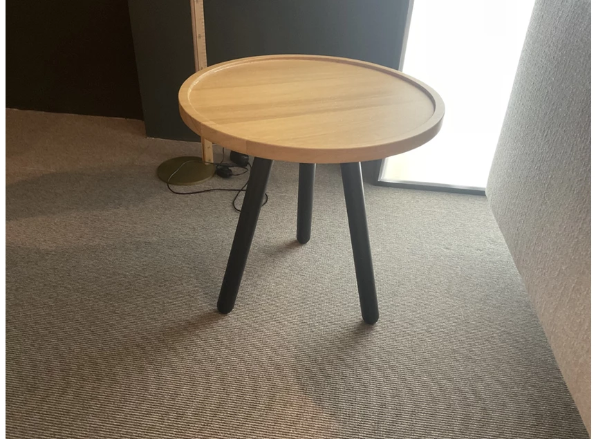 Bijzettafel Jon met dienblad Moome