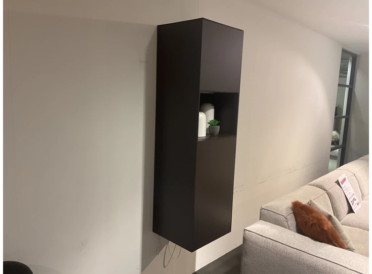 Zijkant Kolomkast Yumè GA046 Crest