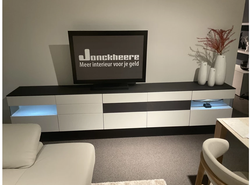 Tv-kast TV300-8 matte lak wit hangend Karat