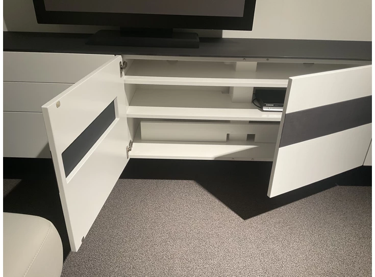 Speakerelement Tv-kast TV300-8 matte lak wit hangend Karat