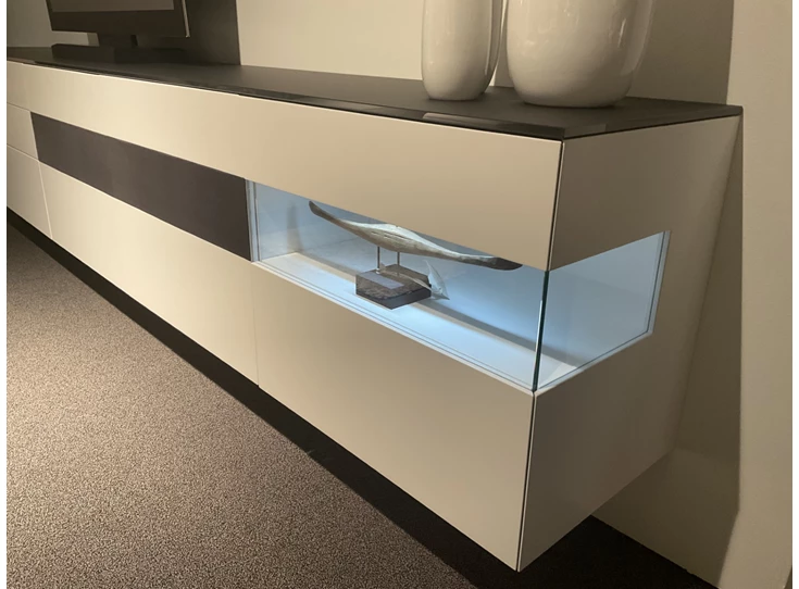 Vitrine Tv-kast TV300-8 matte lak wit hangend Karat