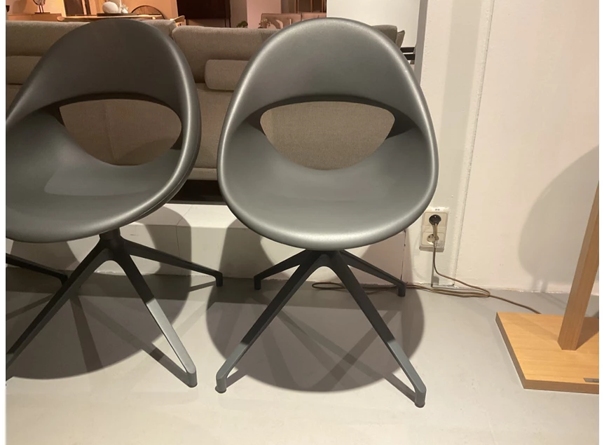 Front Stoelen Lucky X03 Dark Grey Tonon