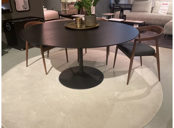 Eettafel Miles rond eik hout zwart Diadesi