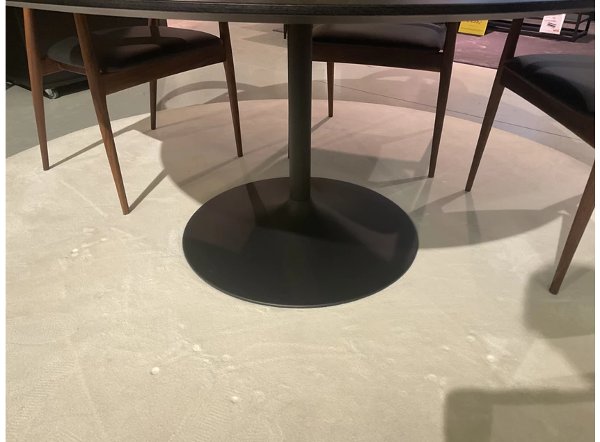 Onderstel Eettafel Miles rond eik hout zwart Diadesi
