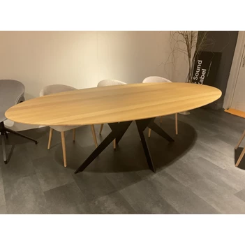 Eettafel Twist ovaal massief eik hout white wash Diadesi