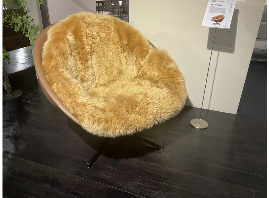 Bijzetzetel DS-265 Coco leder en schapenvel Nougat deSede