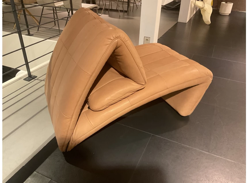 Zijkant Bijzetzetel DS-266 Yoga verstelbaar ligzetel leder cognac deSede