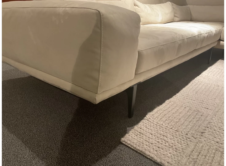 Detail Salon Melvina stof beige Franco Ferri