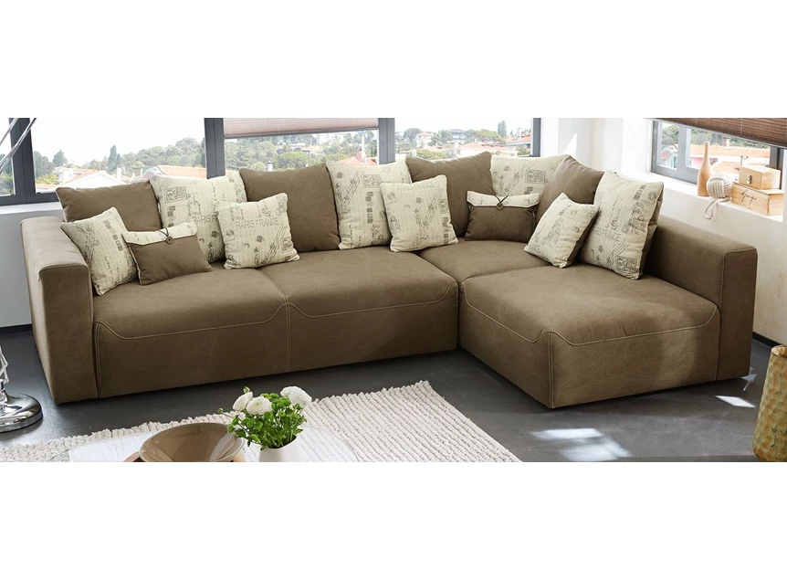 Hoeksalon met kussens