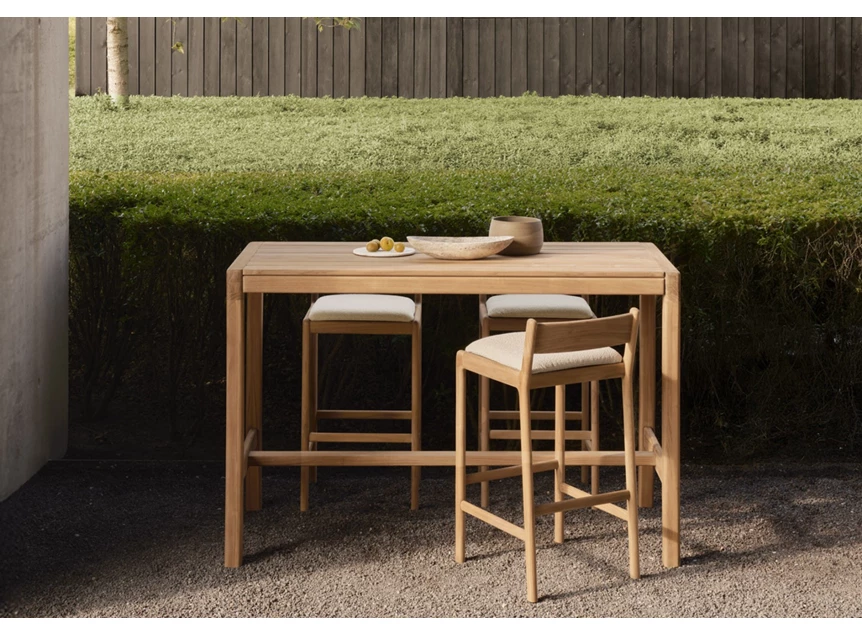 Sfeerfoto Barstoel Teak Jack Outdoor Bar Stool Natural fabric 10425 Ethnicraft