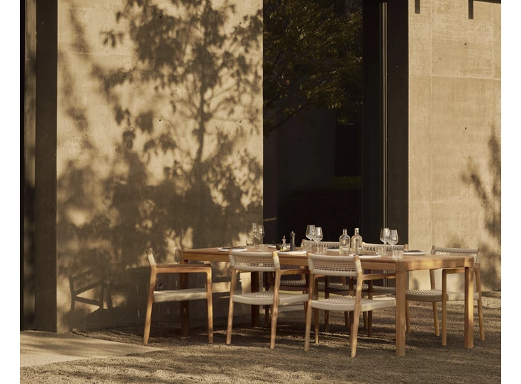 Sfeerfoto Tuinstoel Teak Jack Woven Outdoor Dining Chair Beige Cord 10224 Ethnicraft