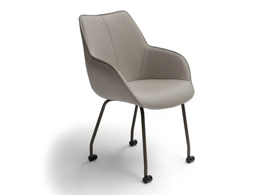 Armstoel Kiq 4 poot op wielen leder greige Bree's New World